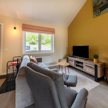 Cosy Near Durbuy In Nature 索姆勒兹